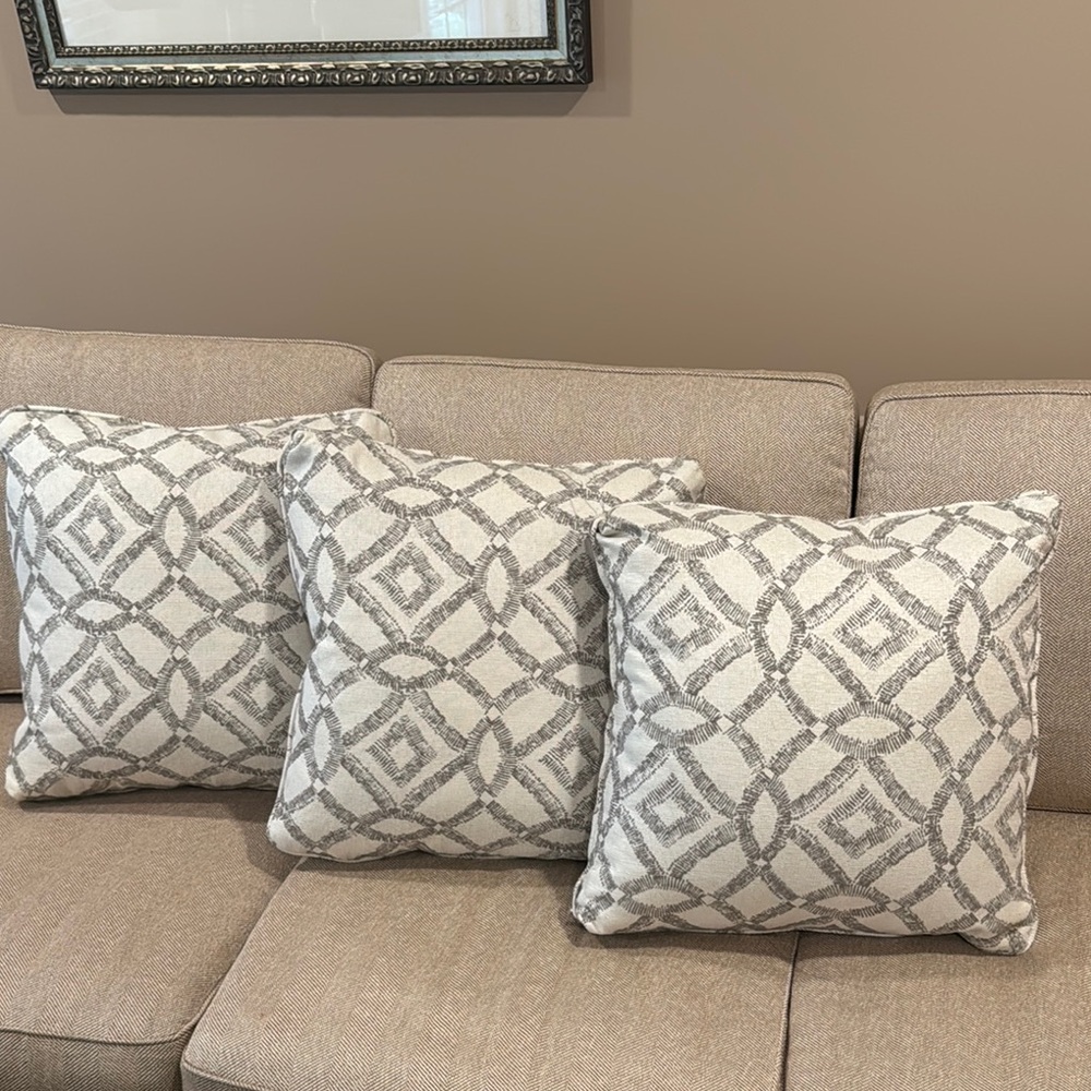 Beautiful taupe, Patterned Throw Pillow Set 18 x 18